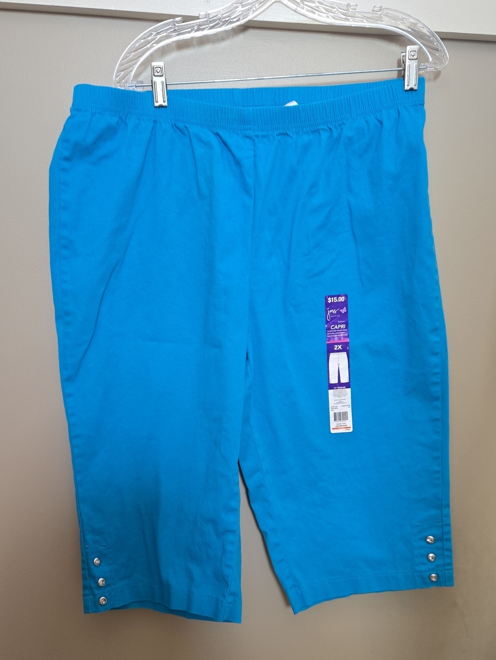 Bright Blue Pull-On Capri Pants